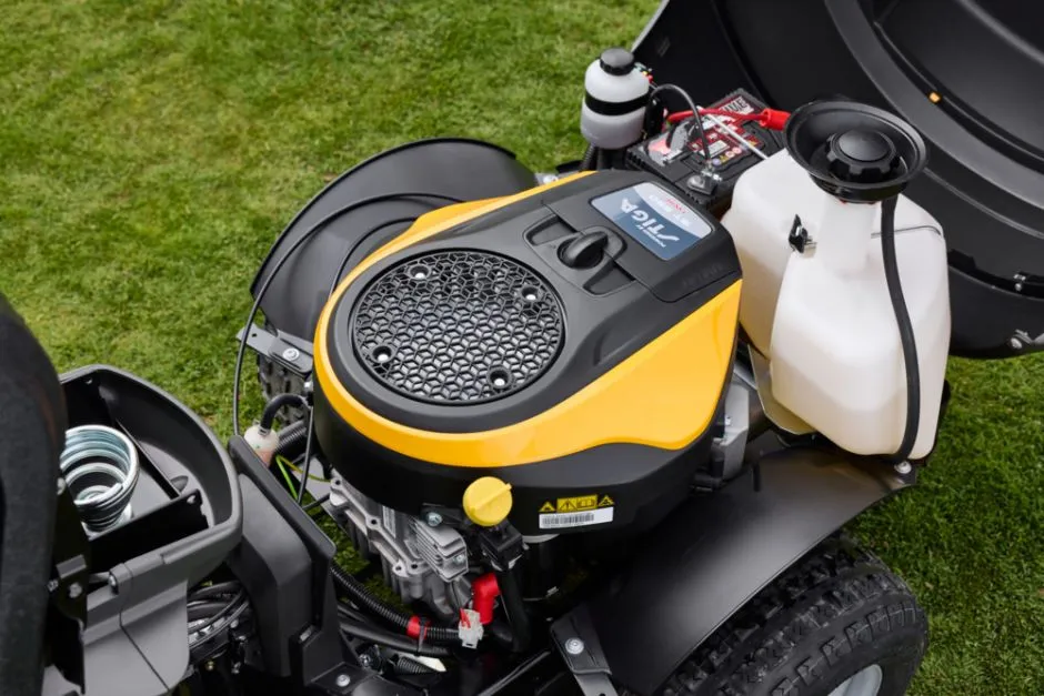 Ultra-powerful engine and Tuff Torq transmission